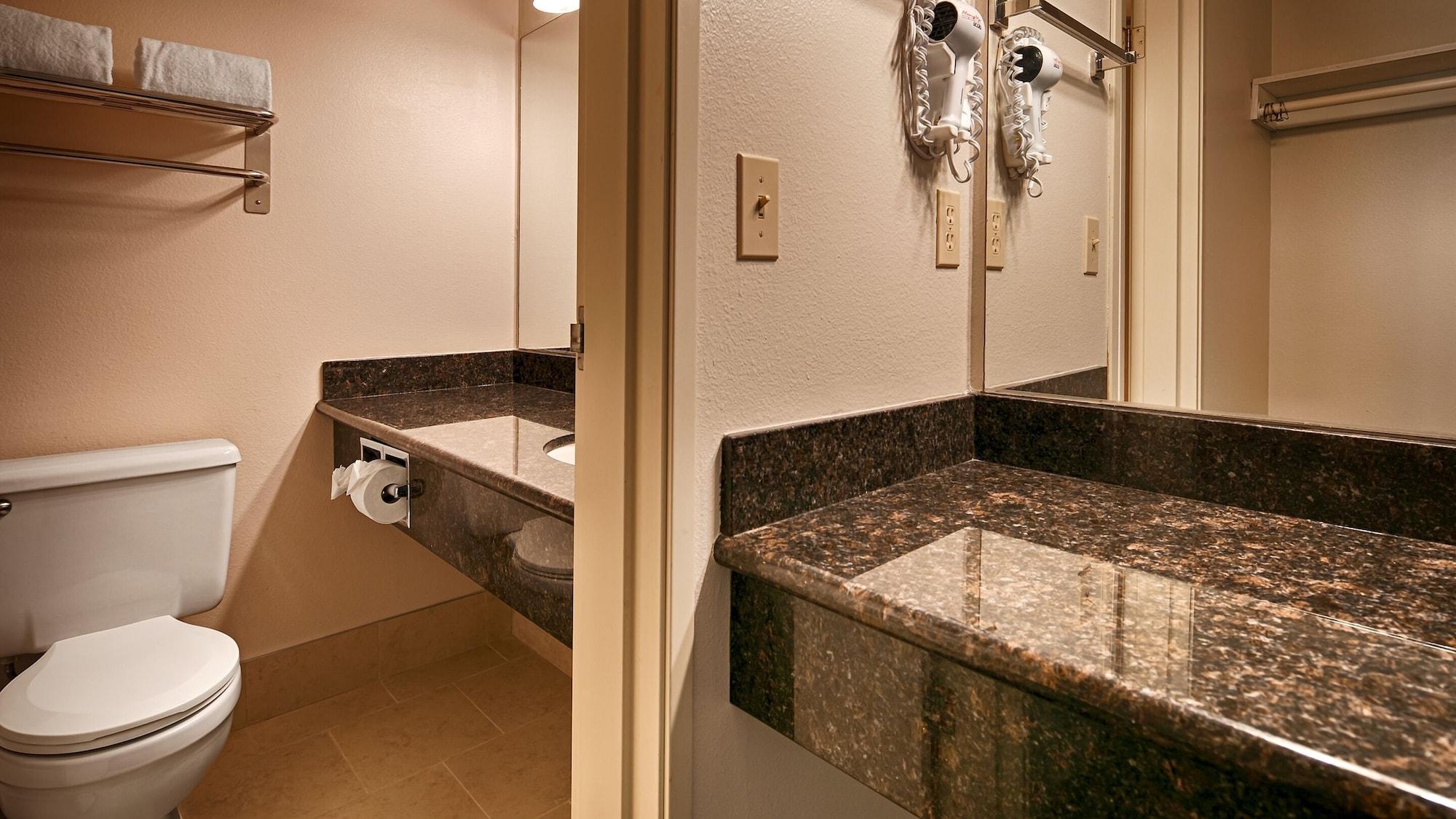 Best Western Alderwood Линвуд Экстерьер фото